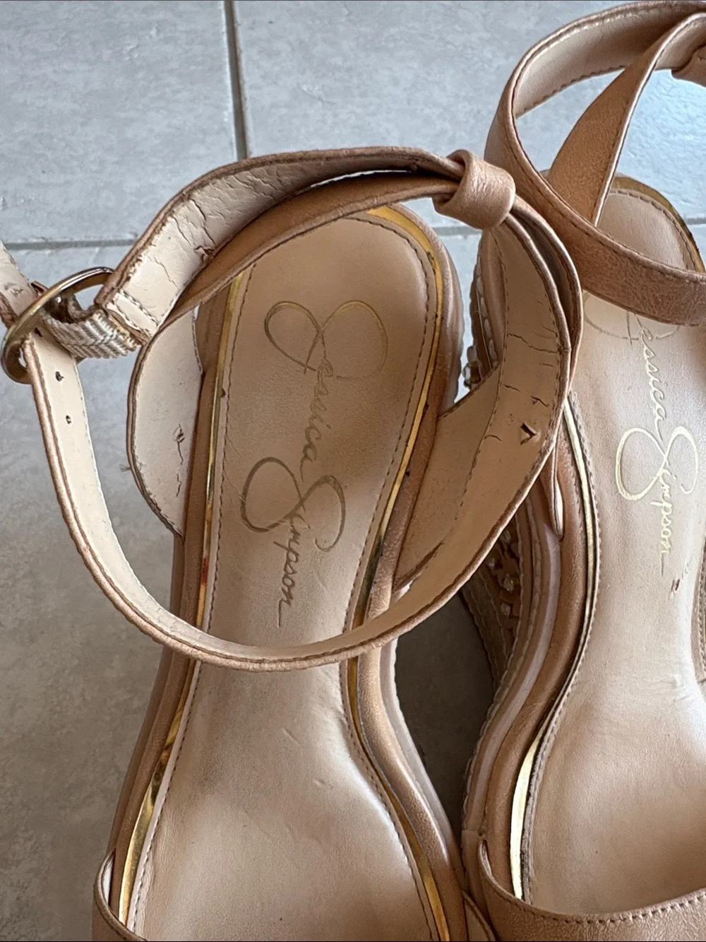 Jessica Simpson Ameeka wedge  Sandals in Tan 8.5 super cute